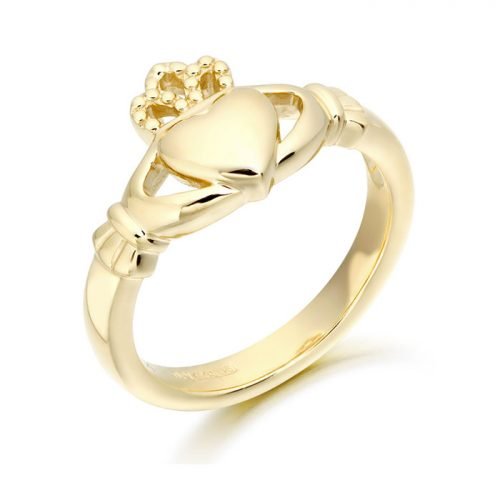 Plain Claddagh Ring with soft curves.