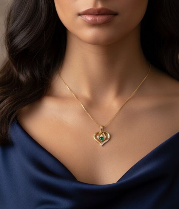 Claddagh Pendant-P064CL